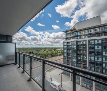 For Lease - 395 Dundas Street Unit# 819, Oakville, Ontario - Photo 6