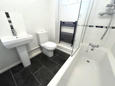 2 bedroom apartment to rent - Photo 5