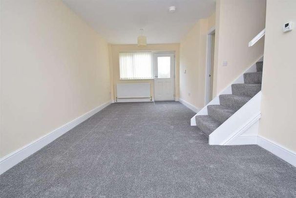 Wesley Street, Wakefield, WF1 - Photo 1