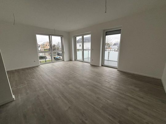 Großzügig geschnittene Etagenwohnung mit Balkon inkl. Malerarbeiten - Photo 1