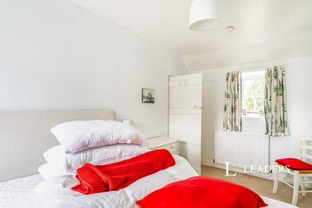 2 bedroom detached house to rent - Photo 4