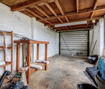 2 bedroom semi-detached bungalow to rent - Photo 2