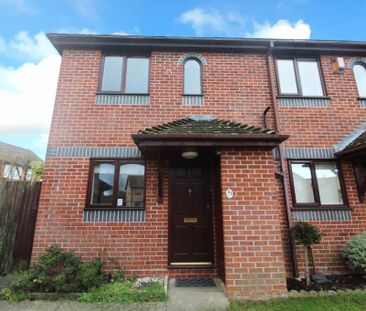 2 bedroom terraced house to rent - Photo 4