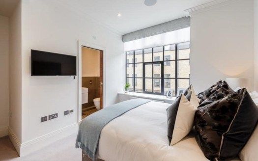 Luxury Loft Apartment in Riverside Warehouse Conversion - Photo 1