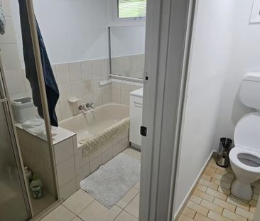 Glen Waverley - Photo 6