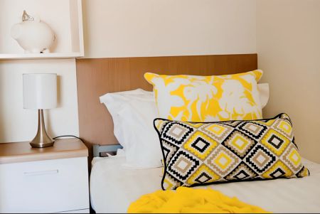 1 Bedroom Apartment queen - Photo 2