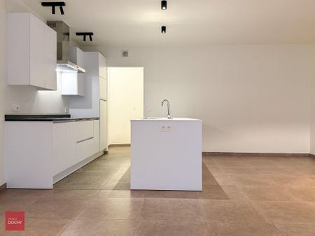 Standingvol recent appartement in volle centrum 1ste verdieping | Stormestraat 7 - Photo 3