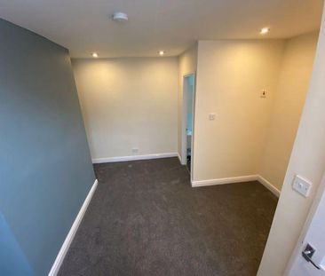 1 bedroom terraced house to rent - Photo 6