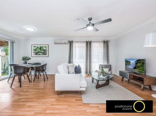 Forest Lake Hidden Gem – Comfort, Location and Convenience - Photo 1