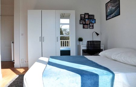 Spacieux appartement situé dans un quartier résidentiel - Photo 3