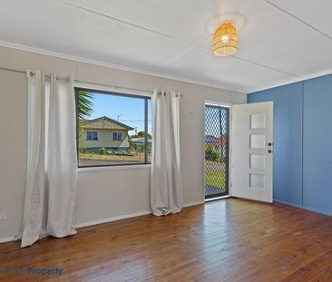 Close to City Centre with huge ADDITIONAL SHED! - Photo 4