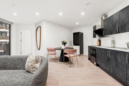 2 bedroom flat to rent - Photo 4