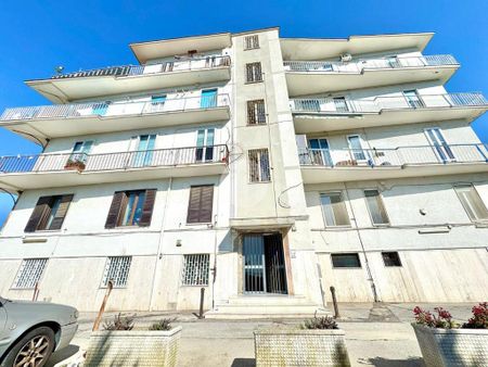 Trilocale in affitto - Photo 4