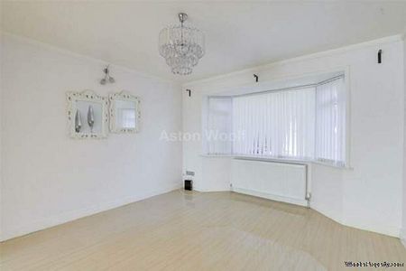 3 bedroom property to rent in Nottingham - Photo 3