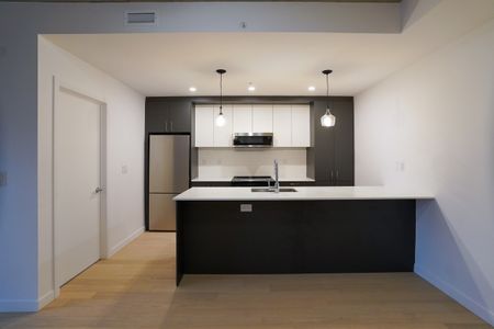 3155 Avenue Parkville, #322 - Photo 4