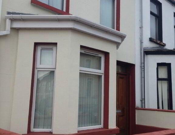 ** Student** 1 Room Left, 22 Argyle Terrace, Derry, BT48 0DW - Photo 1