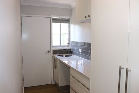 Family sized home in Nelson Bay with Inground swimming pool - Photo 4