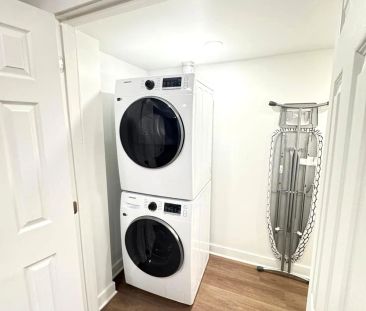 1117 Apolune Street N #B - Photo 1