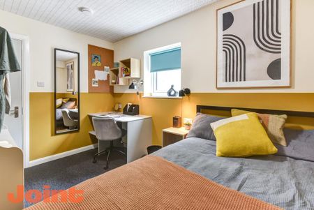 6 bedroom house of multiple occupation to rent - Photo 3