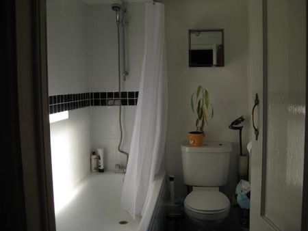 2 Bed Detached House, Salcombe Road, E17 - Photo 4