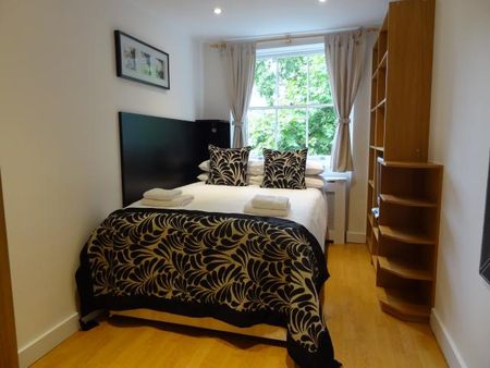 Flat 27 Cartwright Gardens, Bloomsbury WC1H 9EH - Photo 2