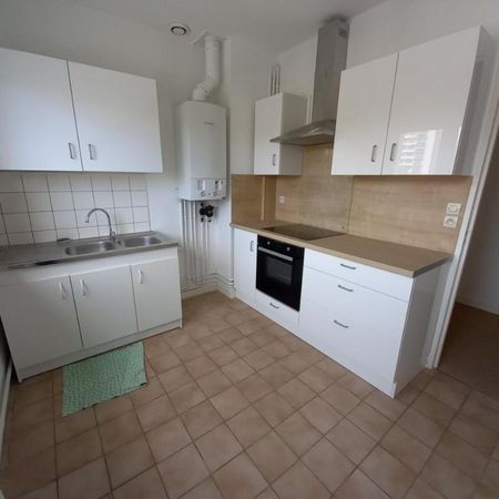 Location appartement à Maubeuge - Photo 3