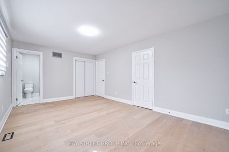 For Lease - 65 michener Crescent, Markham, Ontario - Photo 4