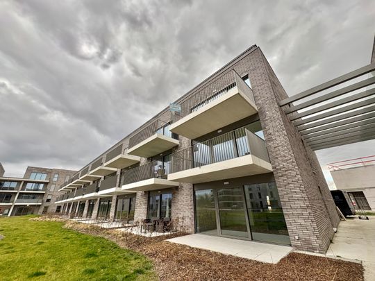 Twee-slaapkamer appartement incl parkeerplaats - Photo 1