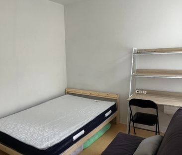 T1 - RUE ROBESPIERRE - 21.27 m² - Photo 3