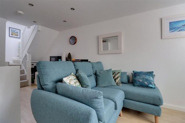 1 bedroom end of terrace house to rent - Photo 1