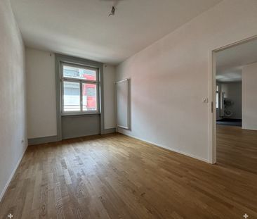 Grosszügige Loft mit separatem Schlafzimmer - Photo 1