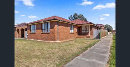 Great Family Home!!! - Photo 3