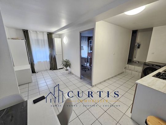 Location Appartement 2 pièces 41m² LE CHAMBON FEUGEROLLES 42500 - Photo 1