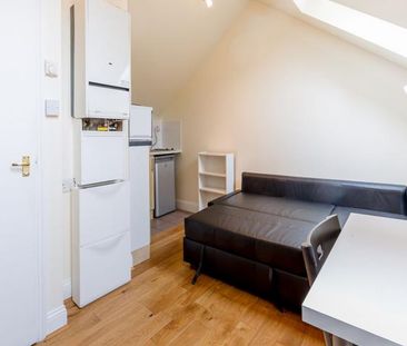 Cosy studio perfect for 1 person close to the trendy Upper Street - Photo 4