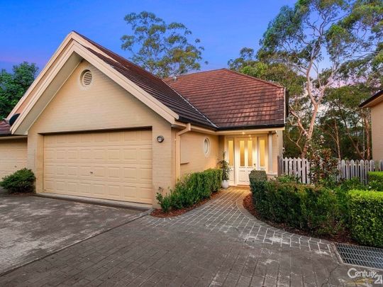 Stunning 3-Bedroom Home in Dural - Cths Catchment - Photo 1