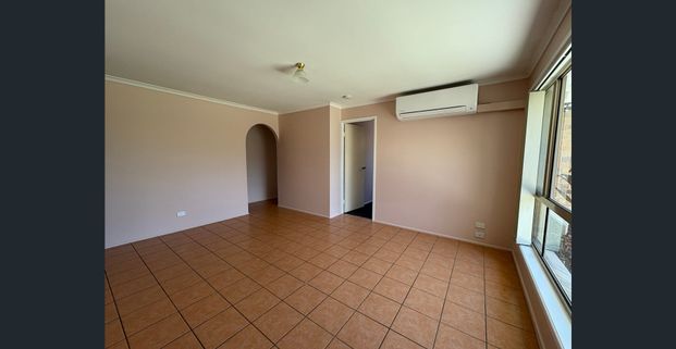 NEW KITCHEN - FRESH PAINT - NEW CARPET - Photo 1