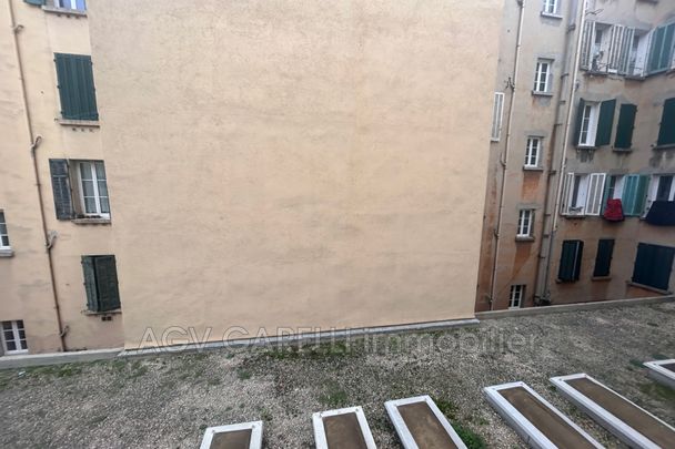 Location Appartement 24m² TOULON 83000 - Photo 1