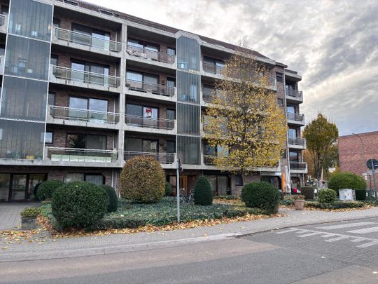 Instapklaar 2-slpk appartement nabij centrum Hasselt - Photo 1