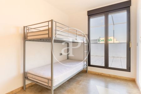 Duplex for rent with Terrace in Penya Roja (Valencia) - Photo 3