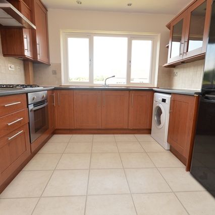 1349L - Howden Hall Park, Edinburgh, EH16 6UU - Photo 1