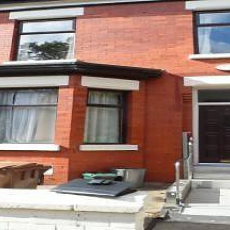 5 Bedroom Terraced To Let - Photo 3