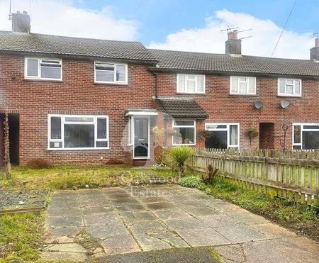 Rowan Close, Beaconsfield, HP9 - Photo 2