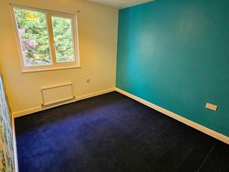 4 Bedroom Detached House For Rent - Photo 3