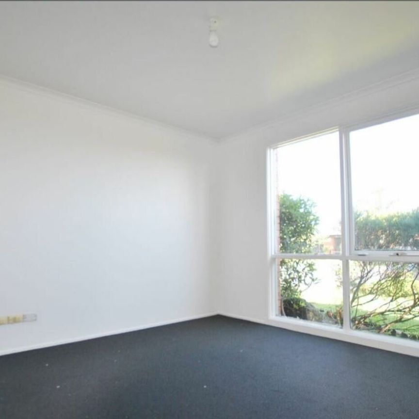 THREE BEDROOM PLUS STUDY HOME - Photo 1