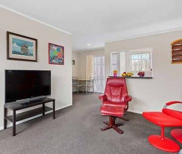 Two bedroom gem - Photo 2