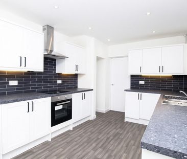 3 bedroom House To Let Total Size: 1023 SQ FT - Photo 1