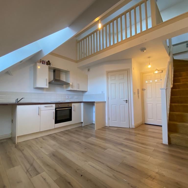 Apartment to rent - Photo 1