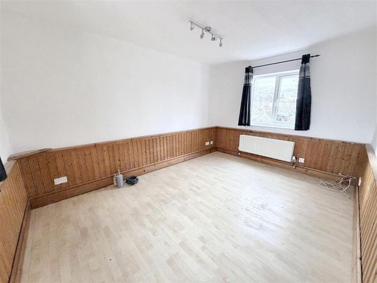 2 bedroom house to rent - Photo 1