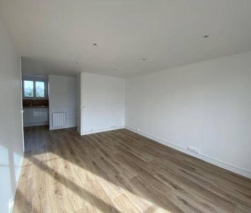 Location appartement rénové 3 pièces 52.02 m² à Vienne (38200) 6 - Photo 5