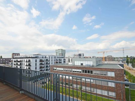 Wohnen und Arbeiten: Attraktives Penthouse mit Dachterrasse im Harburger Binnenhafen! - Photo 3